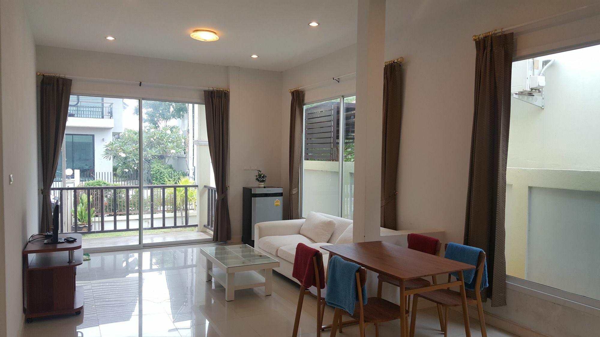 Baanpak Soi 102 Hotel HHQ Exterior photo
